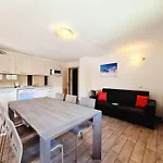 Selva Apartment Isolaccia