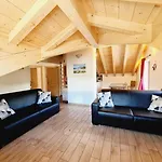 Selva Apartment Isolaccia
