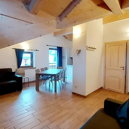 Selva Apartman *