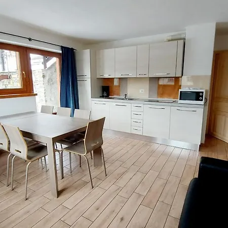 Selva Apartman *