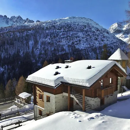 Selva Apartment Isolaccia